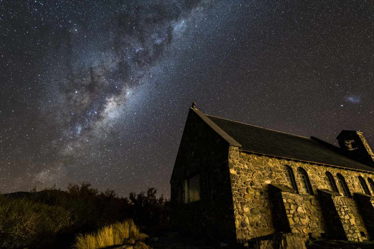 ニュージーランド南島旅行記 3日目 テカポ 世界一星がきれいな町 ニコカメラ